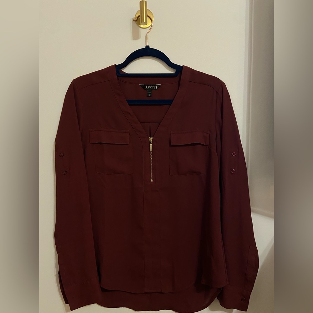 Express Women Long Sleeve Top V-Neck Gold Front Zipper - Burgundy - Small